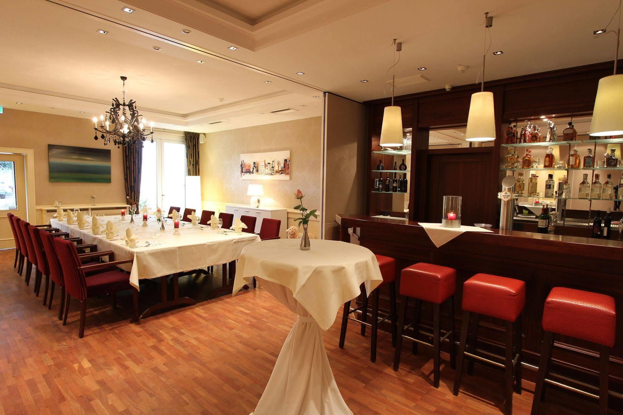 Akzent Hotel Restaurant Jonathan Lippstadt Exterior foto